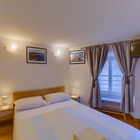 Guest House City Center Korčula Esterno foto